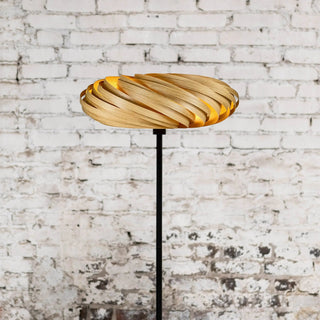 Standleuchte 'Veneria' aus Eichenholz Gofurnit