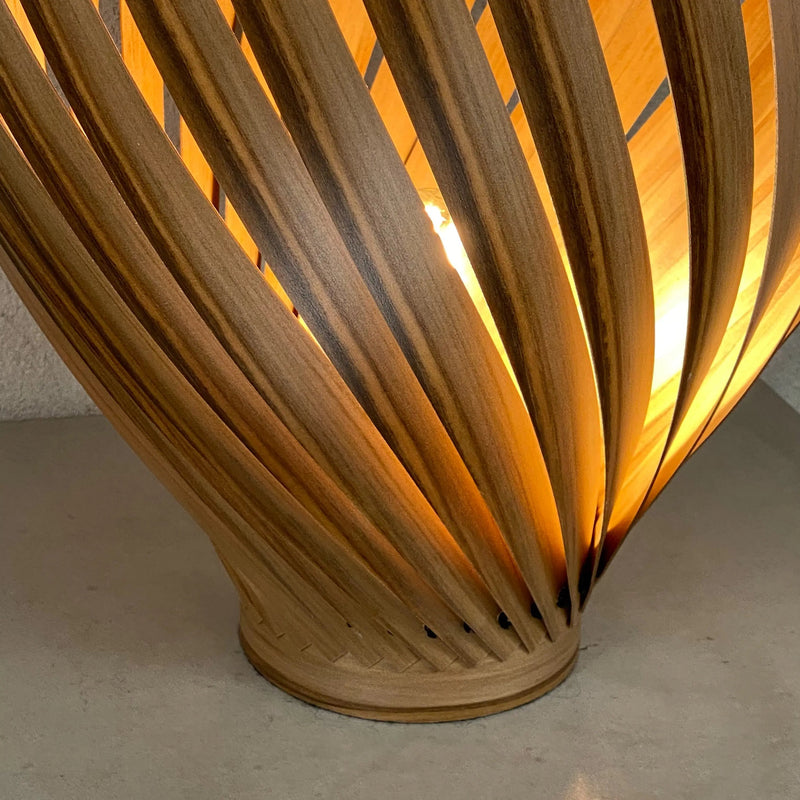 Stehleuchte Ardere fineline collection – Holz handgefertigt — Ansicht 4