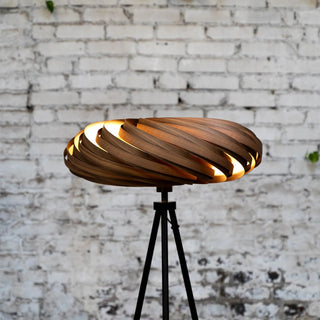 Stehleuchte 'Veneria' aus Nussbaum 60 cm Gofurnit