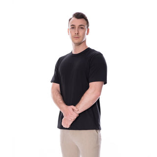 Basic Tee N°6 – Schwarz | 100 % Baumwolle | Regular Fit