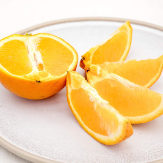 Aalina Teller klein – Steingut | Beige-Weiß | Handgefertigt