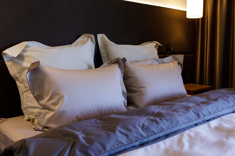 Duvet Cover Set Twist grey & beige – 100% mercerized cotton, satin 300 TC, easy-care — Ansicht 1