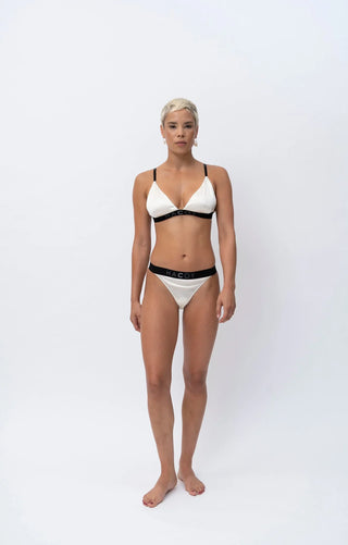 HACOY Silk Slip – Luxus pur | Seidig weich | Nachhaltig gefertigt