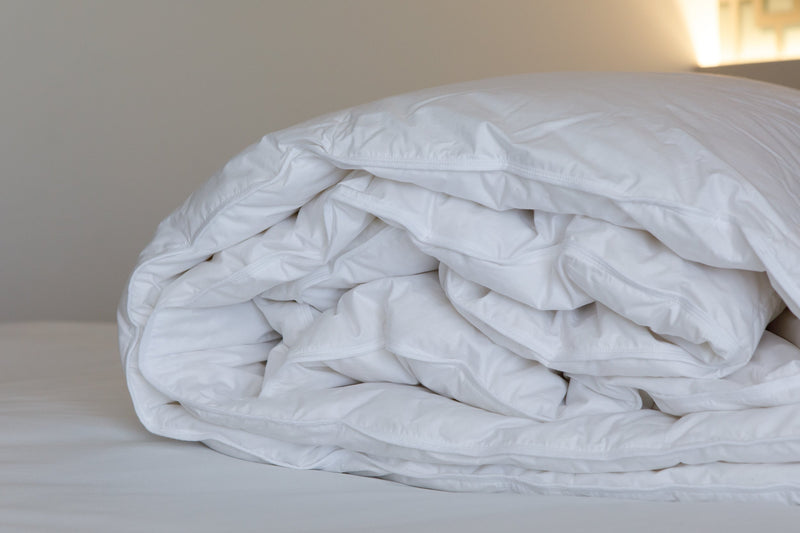 Winter Daunendecke Comfort – 90 % Gänsedaunen, Mako-Baumwolle, Kassendecke — von der Thannen Luxury Bedding