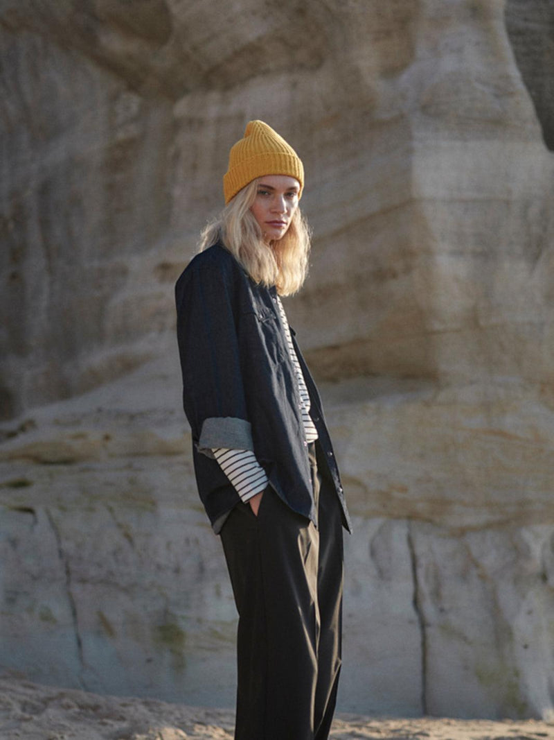 Dark Denim Shirt – Organic Cotton | Oversized Fit | Made in Portugal — Ansicht 6