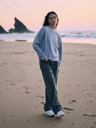 Organic cotton crew neck sweatshirt – oversized fit | soft organic cotton | fairly manufactured in Portugal