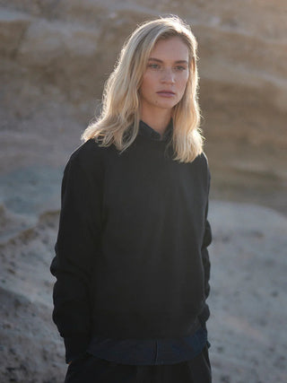 Organic cotton crew neck sweatshirt – oversized fit | soft organic cotton | fairly manufactured in Portugal