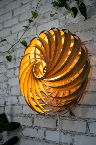 Wandleuchte 'Veneria' aus Eichenholz 60 cm Gofurnit