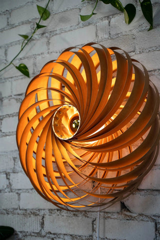 Wandleuchte 'Veneria' aus Kirschbaumholz 60 cm Gofurnit