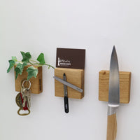 Magnetic Holder CUBE – Solid oak, walnut, or maple — Ansicht 5