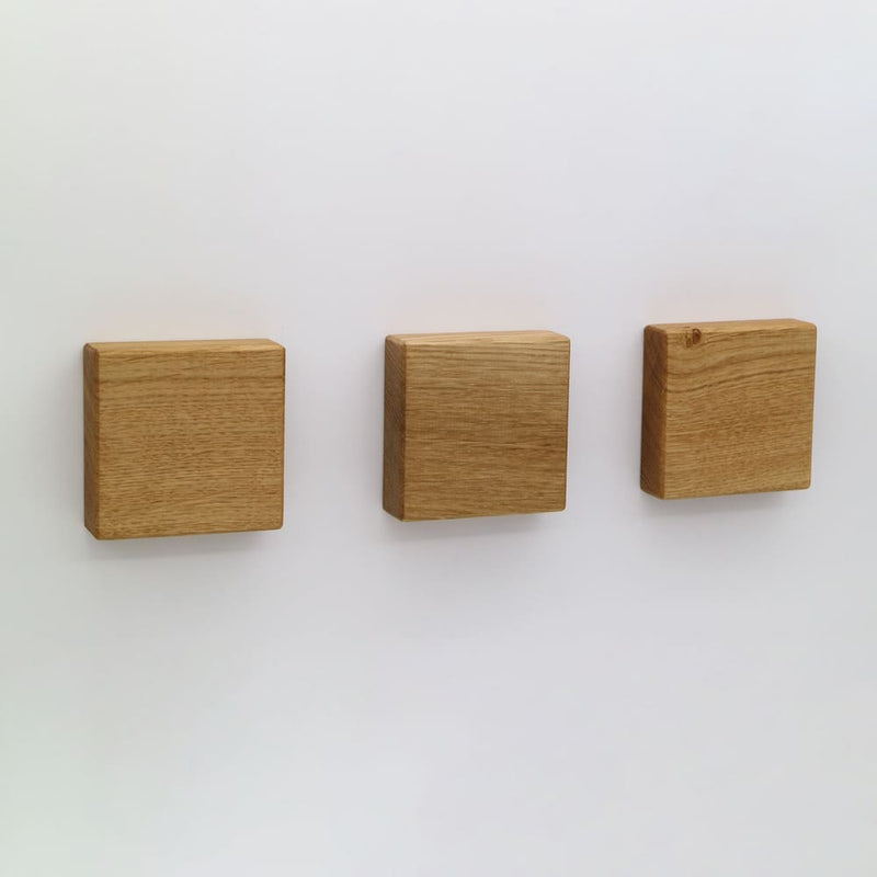 Magnetic Holder CUBE – Solid oak, walnut, or maple — Ansicht 6