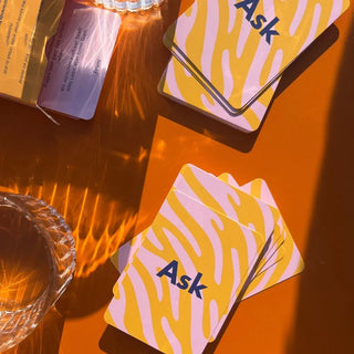 Ask & Task Kartenset zur Geburt – 42 Fragen | 10 Aufgaben | Eltern stärken