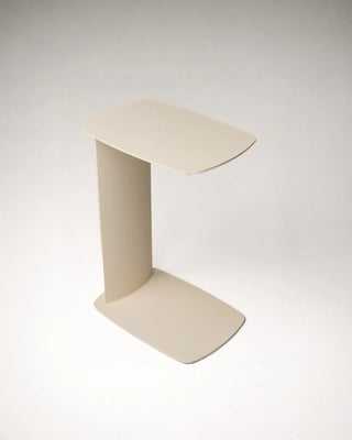 STANDBY – Beistelltisch C-Form | Aluminium | Siqual Design