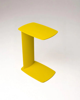 STANDBY – Beistelltisch C-Form | Aluminium | Siqual Design