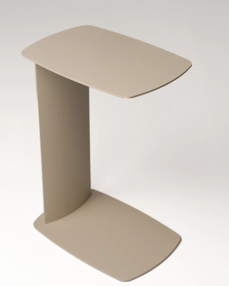 STANDBY Side Table C-Shape Powder-Coated Aluminum — Ansicht 23
