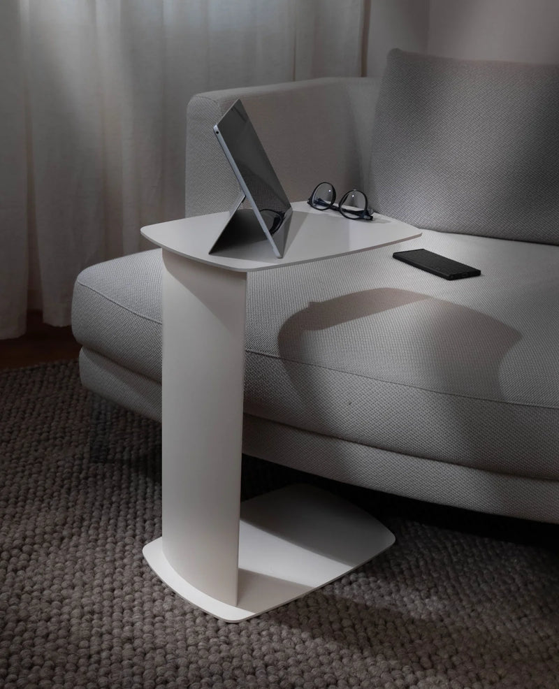STANDBY Side Table C-Shape Powder-Coated Aluminum — Ansicht 4