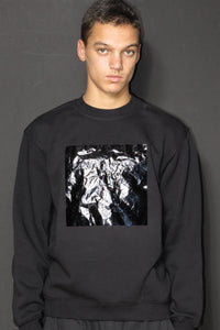 Big Square Sweater - Unisex Relaxed Fit with Pre-Crushed Foil — Ansicht 7