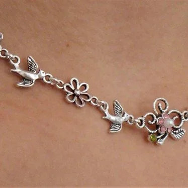 "Birdy" Traditional Necklace Flowers Birds Rhinestones 41 cm Extension — Ansicht 2