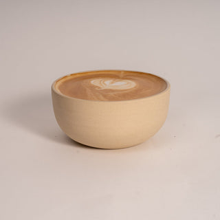KUMO Cappuccino Tasse – Beige | Handgefertigt | Steinzeug