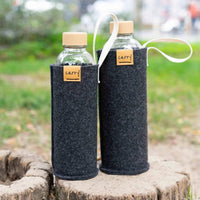 CARRY Sleeve – Handgenähte Trinkflaschenhülle aus Upcycling Filz — Ansicht 19