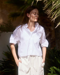 Short shirt blouse made of organic cotton — Ansicht 1