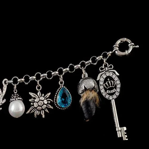 Women's Charivari with Deer – 10 Charms, 23 cm | Antique Silver — Ansicht 4