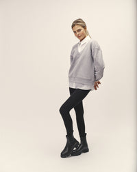 Sweatshirt V-Neck Organic Cotton – Oversized Fit Feminine — Ansicht 6