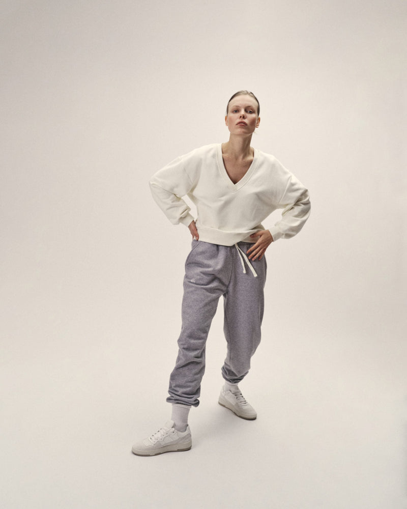 Sweatshirt V-Neck Organic Cotton – Oversized Fit Feminin — Ansicht 3