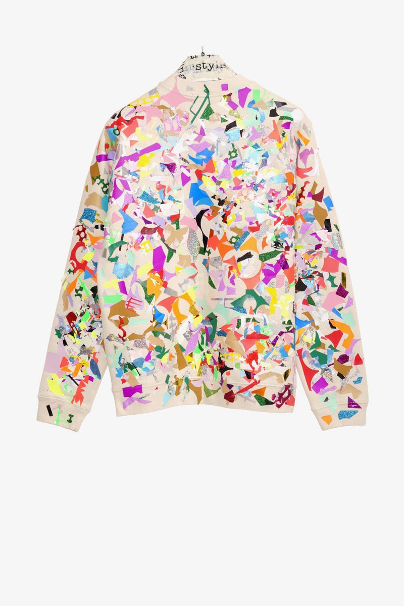 Dirt Allover Sweater – Unisex Upcycled Hoodie with Layered Print — Ansicht 8