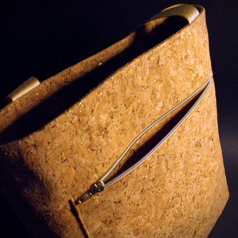 Shopper – Cork Bag Natural & Gold | Sustainable | Versatile — Ansicht 3