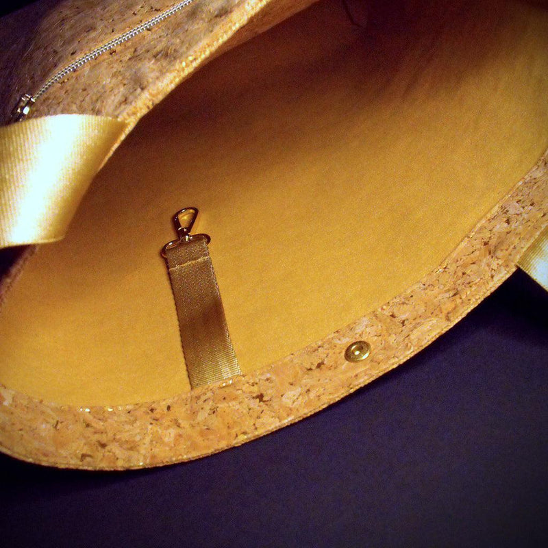 Shopper – Cork Bag Natural & Gold | Sustainable | Versatile — Ansicht 5