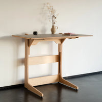 DEXTER Height-Adjustable Standing Desk – Beech Wood, 73–123 cm — Ansicht 2