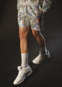 Pills Allover Shorts – Unisex | Shiny Foil | Comfy Fit — Ansicht 4