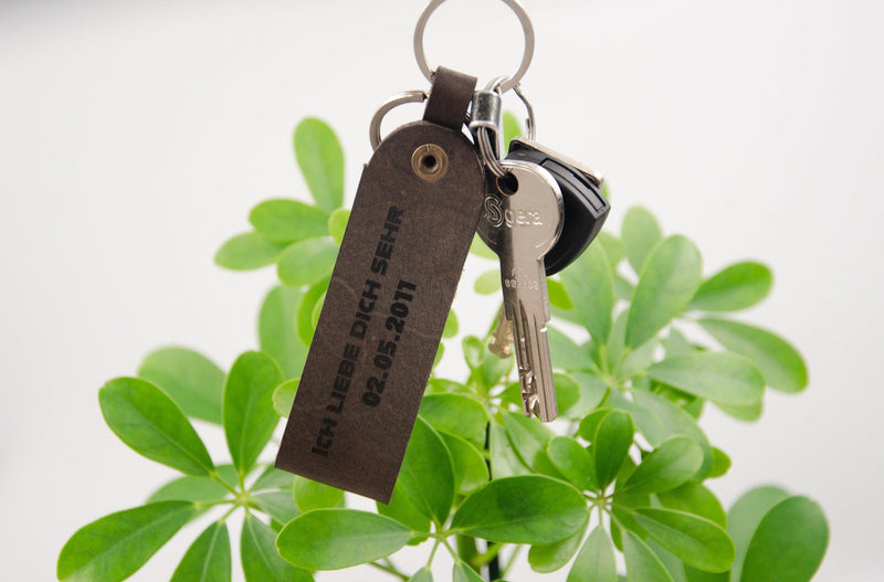 Monogramm-Schlüsselanhänger mit Gravur – Personalisiert, italienisches Leder — Ansicht 9
