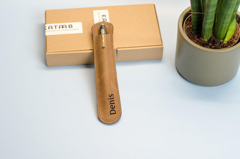 Leather Pen Case with Engraving – Personalized Pen Pouch Made from Italian Leather — Ansicht 2