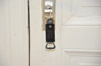 Leather keyring with engraving – bottle opener, handmade — Ansicht 5