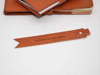 Handmade Engraved Leather Bookmark – Customizable — Ansicht 2
