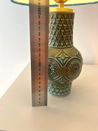 Kabellose Bodo Mans Lampe – sehr seltene Türkise Reliefkeramik | Akku & Fernbedienung | Mid Century
