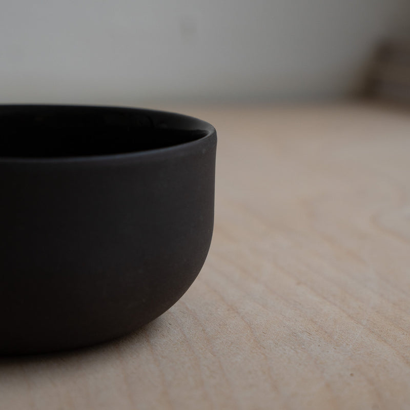 KUMO Cappuccino Tasse Grau/Schwarz handgedreht ca. 220 ml Steinzeug — Ansicht 5