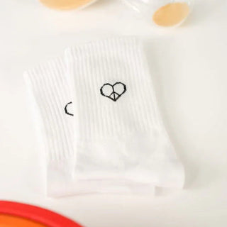 Love & Peace Statement Socken – Bio-Baumwolle für ein besseres Miteinander