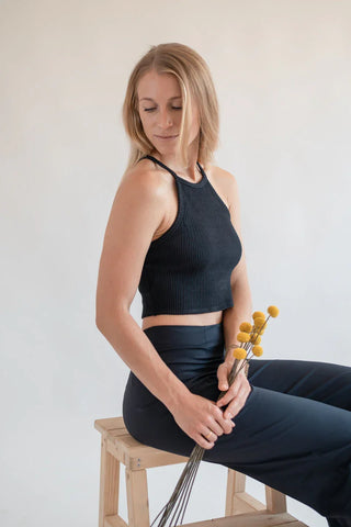 Crop-Top AUDREY – Bio-Baumwolle | Schwarz | Komfort & Stil