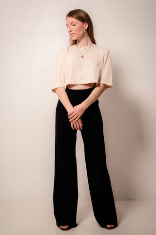 ELISA Crop Top – Organic Cotton | Beige | Opaque &amp; Elegant