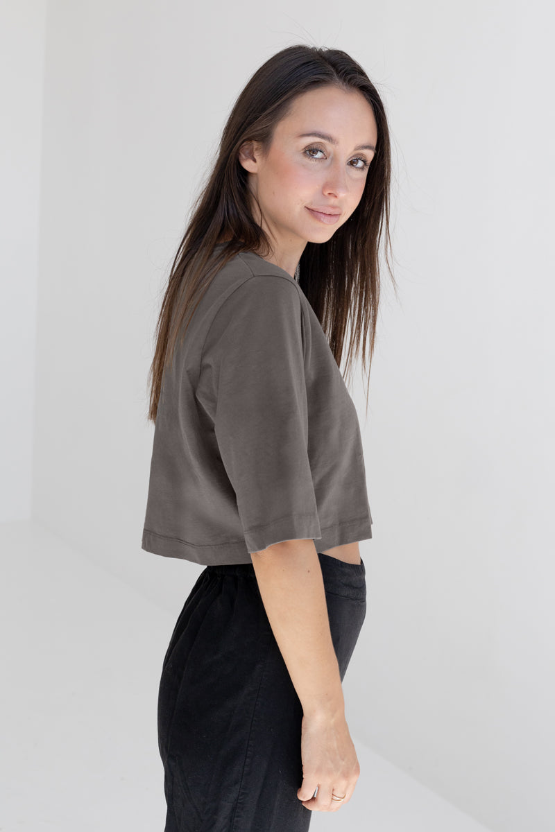 Crop top ELISA organic cotton olive – opaque, versatile to combine — Ansicht 3