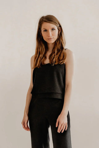 Top EMMA – Tencel | Black | Elegant &amp; sustainable