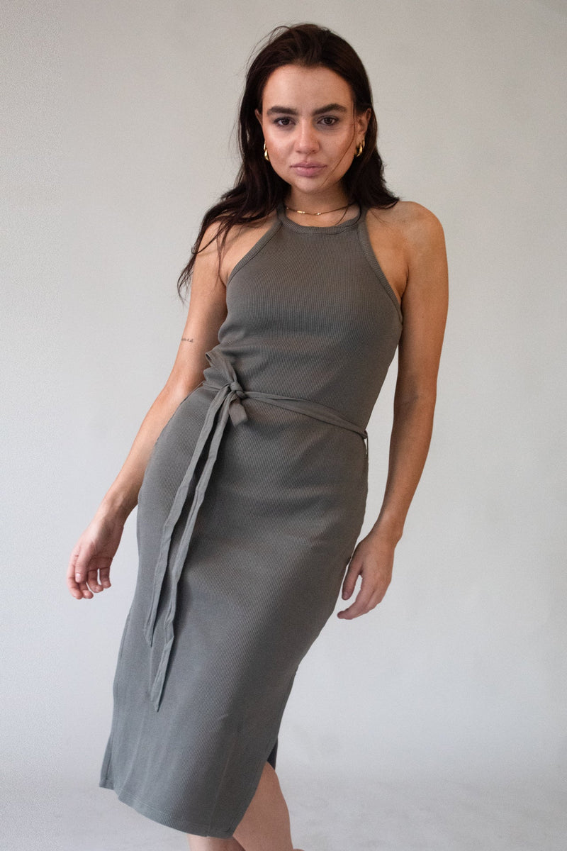 Kleid Bella Bio-Baumwolle Olive elegant nachhaltig GOTS — Marenika