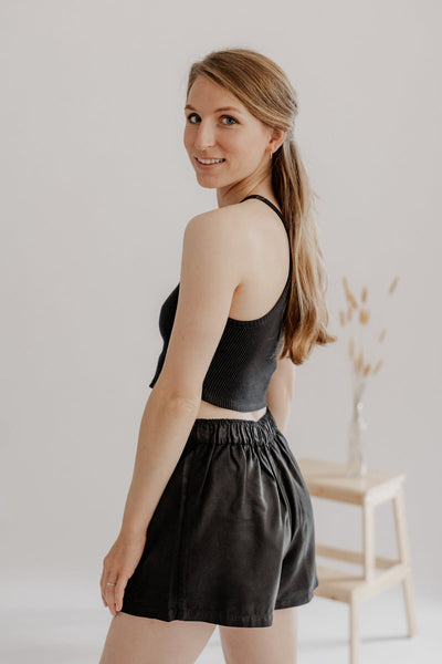 Shorts LIA – Tencel Lyocell Schwarz, Elegant & Nachhaltig