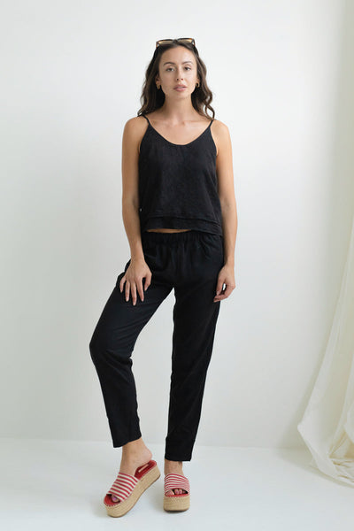 Tapered Hose MATHILDA Tencel Schwarz elegant nachhaltig