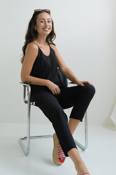 Tapered Hose MATHILDA Tencel Schwarz elegant nachhaltig