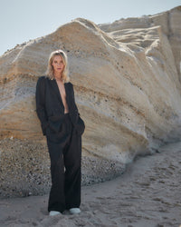 Marlene Trousers in Sustainable Wool – Elegant | Wide-Legged | RWS Certified — Ansicht 4