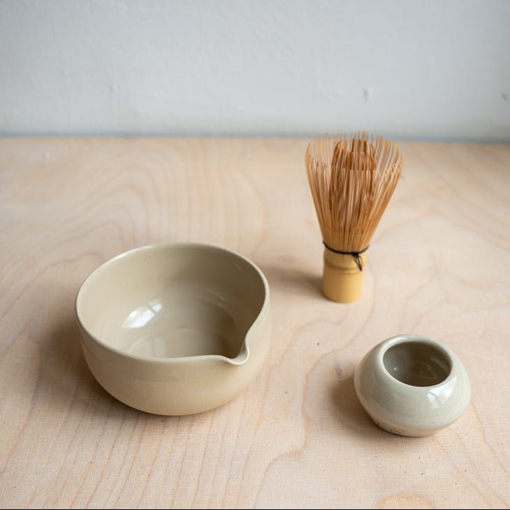 Matcha Chawan Beige hand-thrown stoneware approx. 400 ml — Ansicht 3